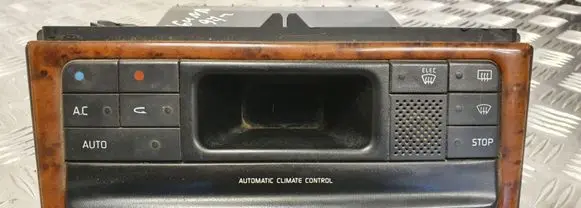 Renault Laguna I Climate control unit 7700414647A 9140010251