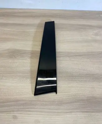 Hyundai Santa Fe Other front door trim element 82250S1000