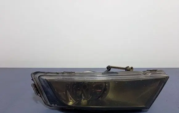 Skoda Octavia Mk3 (5E) Front fog light 5E0941700