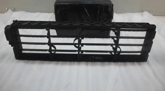 Renault Clio IV Intercooler air guide/duct channel 820C45475R