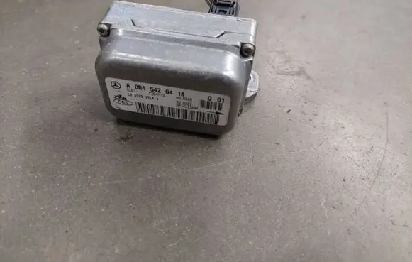 Mercedes-Benz C W203 ESP acceleration yaw rate sensor A0045420418 10098515144