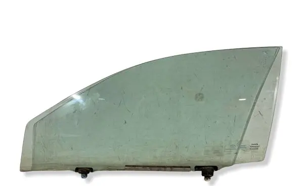 Toyota Corolla E140 E150 Front door window glass four-door 43R00086