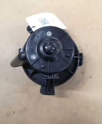 Citroen C4 I Heater fan/blower B9506