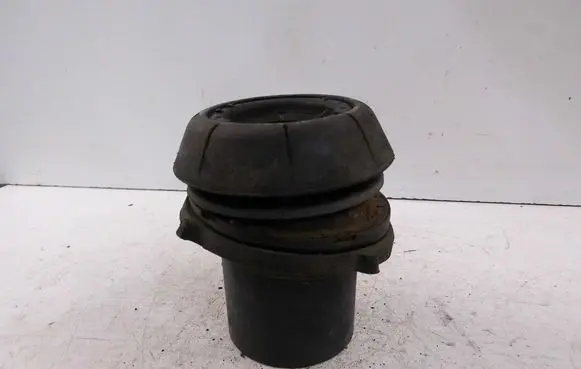 Opel Vectra B Front coil spring rubber mount 
