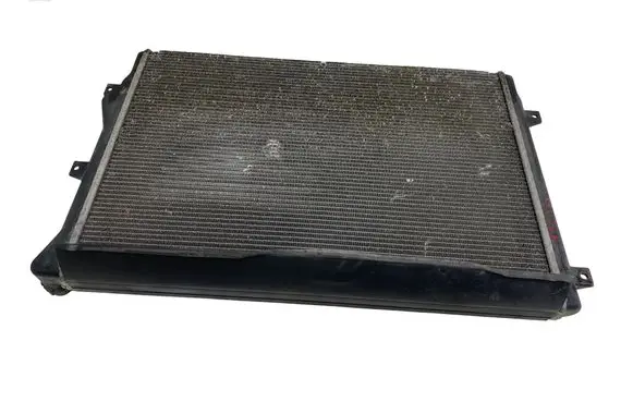 Volkswagen PASSAT CC Coolant radiator 5K0121253B