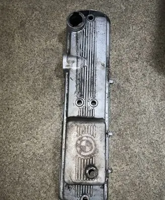 BMW 5 E34 Rocker cam cover 11122241639