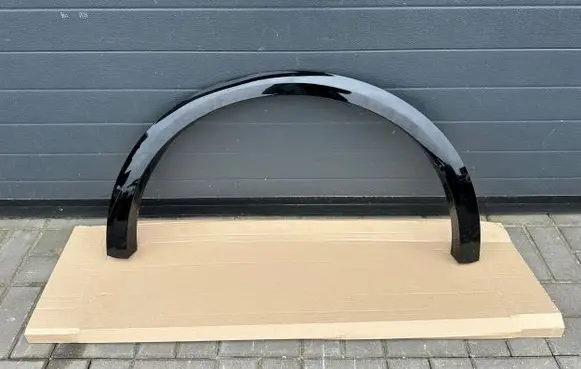 Audi RS Q8 Front arch trim 4M8853718E