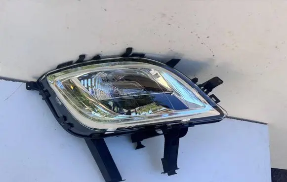 Opel Astra K Front fog light 662588537