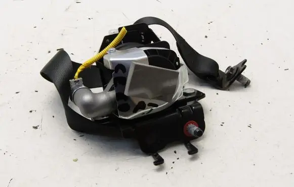 KIA Ceed Rear seatbelt 89820J7000WK