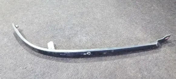 Under headlight/headlamp trim