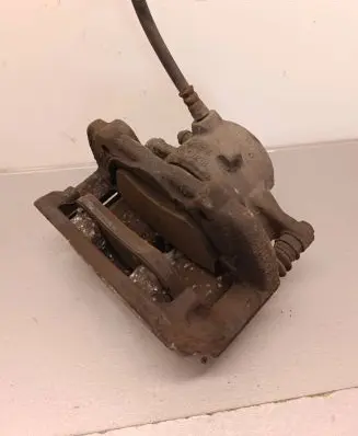 Mercedes-Benz E W212 Front brake caliper