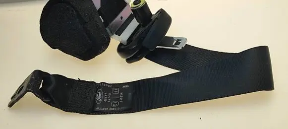 Ford Mondeo MK IV Rear seatbelt 8G9N611B68
