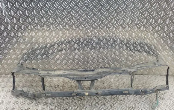 Volkswagen PASSAT B4 Top upper radiator support slam panel