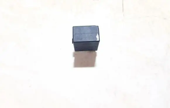 Mercedes-Benz C W202 Other relay 0025421119