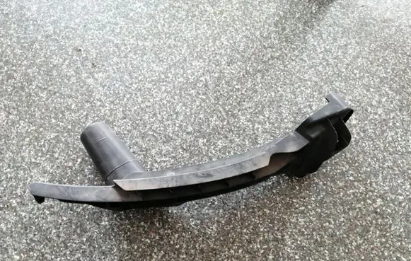 Volkswagen Golf V Front bumper mounting bracket 1K0807890A