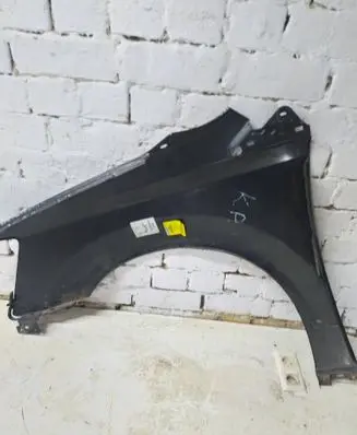 Chrysler Town u0026 Country V Fender 110430524
