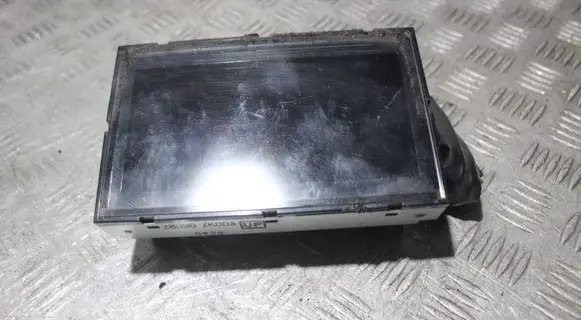 Nissan Maxima A34 Screen/display/small screen 28090