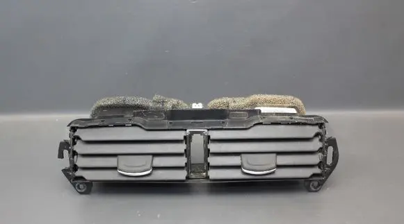Ford Fusion II Dash center air vent grill DS7319K617 DS7319K617A