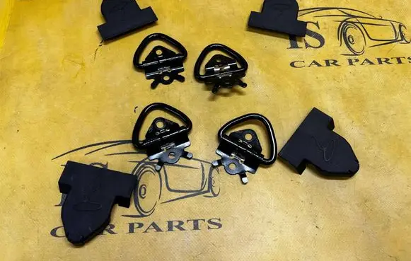 Ford Bronco Bracket in trunk/boot M2DB-S313B02-AAW M2DBS313B02AAW M2DB-S550A74-BA