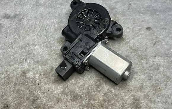Mazda CX-5 Rear glass lock/latch X221 BHN95958X