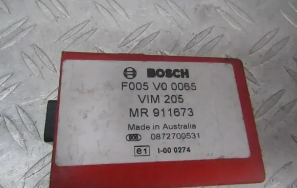 Mitsubishi Carisma Other control units/modules mr911673