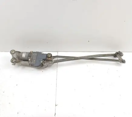 Volkswagen Touareg I Front wiper linkage and motor 7L0955119K 7L0955023P
