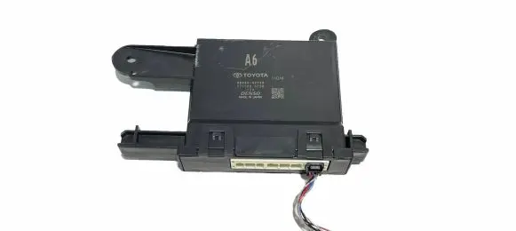Toyota RAV 4 (XA50) Air conditioning/heating control unit 8865042720 24258