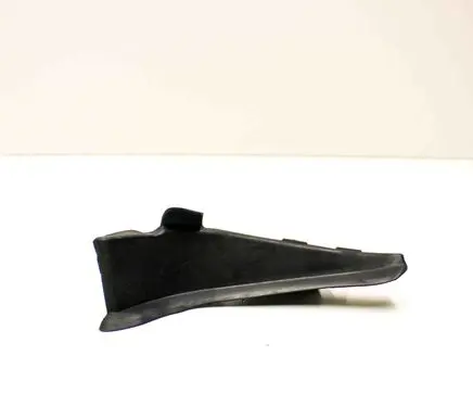 BMW 6 G32 Gran Turismo Fender end trim 7434046