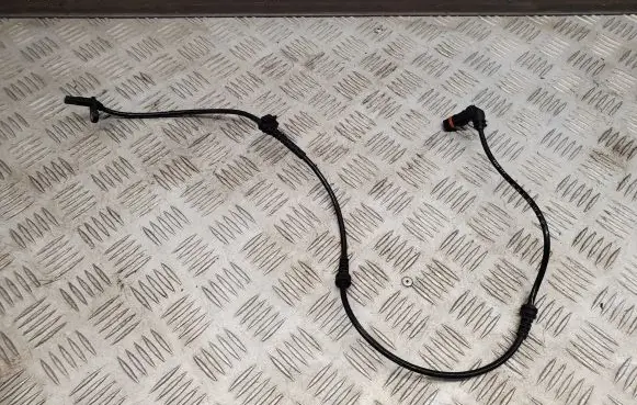 Mercedes-Benz CL C216 ABS brake wheel speed sensor A2219057500