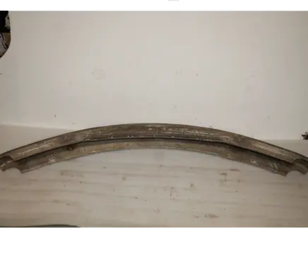 BMW 3 E46 Front bumper cross member 8195287