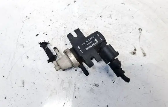 Volkswagen Golf V Turbo solenoid valve 1j0906627a