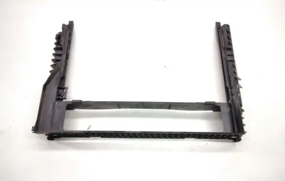 BMW 5 E60 E61 Bottom radiator support slam panel 7787443