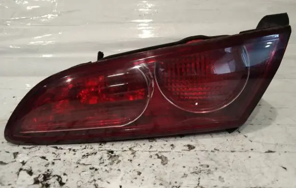 Alfa Romeo 159 Tailgate rear/tail lights F939563302P