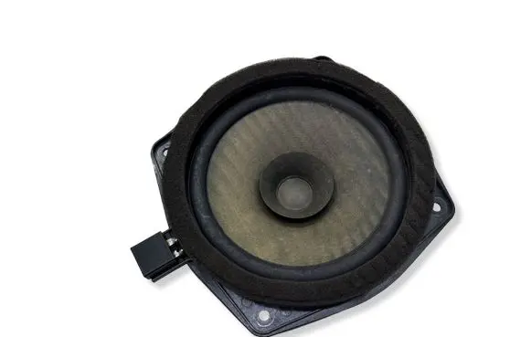 Hyundai Tucson JM Front door speaker 