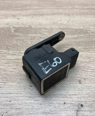 BMW 5 E60 E61 Rear suspension height sensor lever 6784700