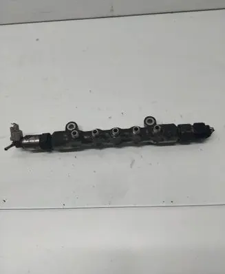 Fuel main line pipe