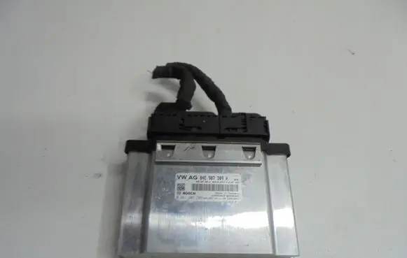 Volkswagen Golf VII Engine control unit/module 04E907309A