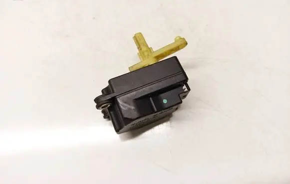 Volvo S60 Air flap motor/actuator 74932C
