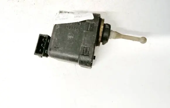 Headlight level adjustment motor