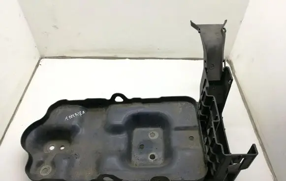 Opel Antara Battery box tray 