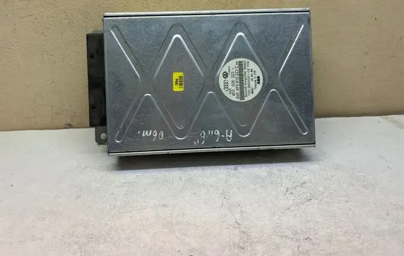 Audi A6 S6 C6 4F Sound amplifier 4F0910223C 300000102