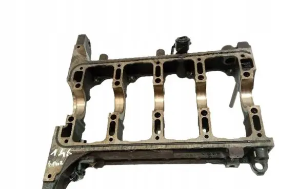 Opel Insignia A Engine block 55565807