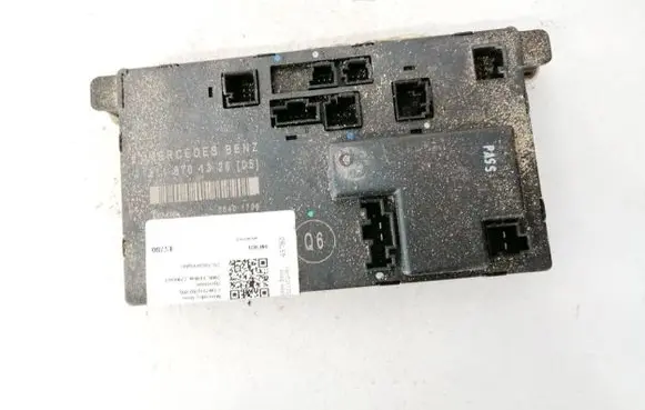 Mercedes-Benz E W211 Door control unit/module 2118701326 00401708