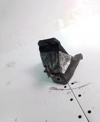 BMW 5 F10 F11 Engine mounting bracket 6795958