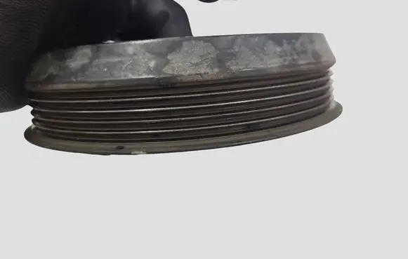 Volvo V40 Crankshaft pulley