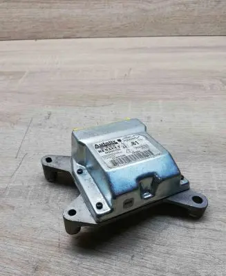 Renault Espace IV Airbag control unit/module 8200241270 601960000