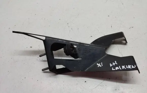 BMW X1 E84 Power steering pump mounting bracket 6796408 32416796408 237810