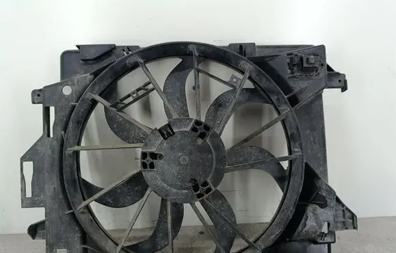 Dodge Grand Caravan Electric radiator cooling fan 047677767AC