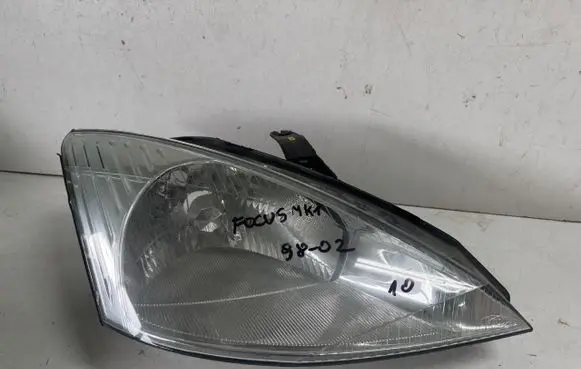 Ford Focus Headlight/headlamp