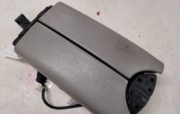 Mercedes-Benz E W211 Glove box central console A2118206115